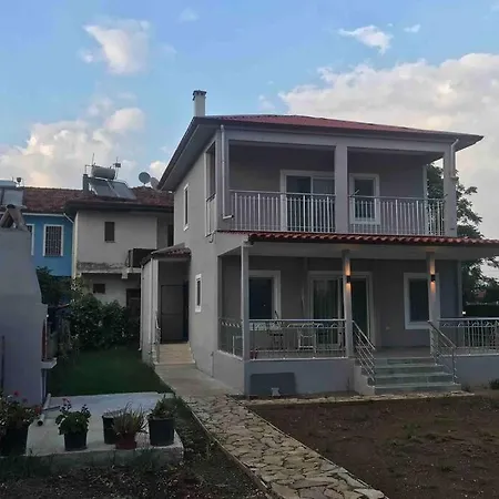 Hera Vila